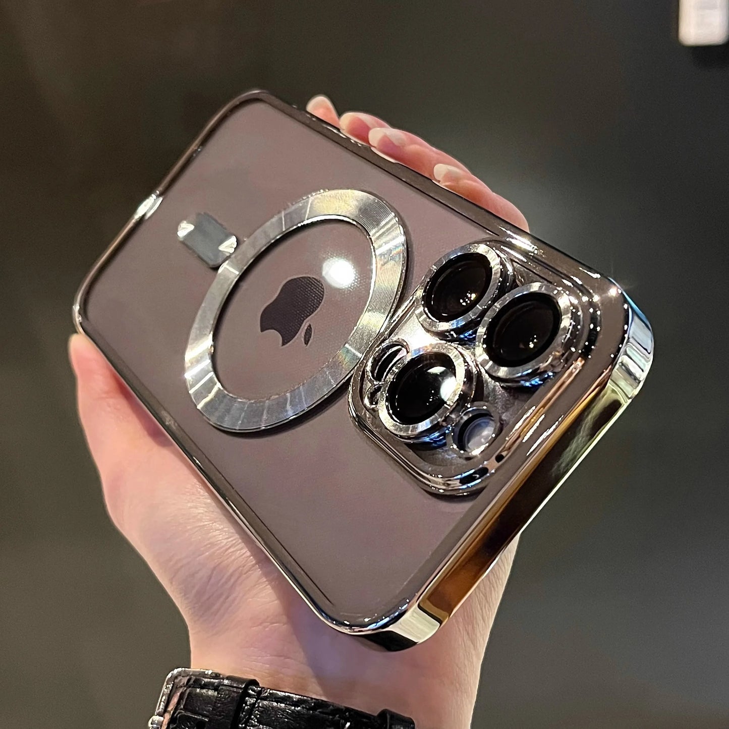 Magnum Magnetic Plating Clear Case